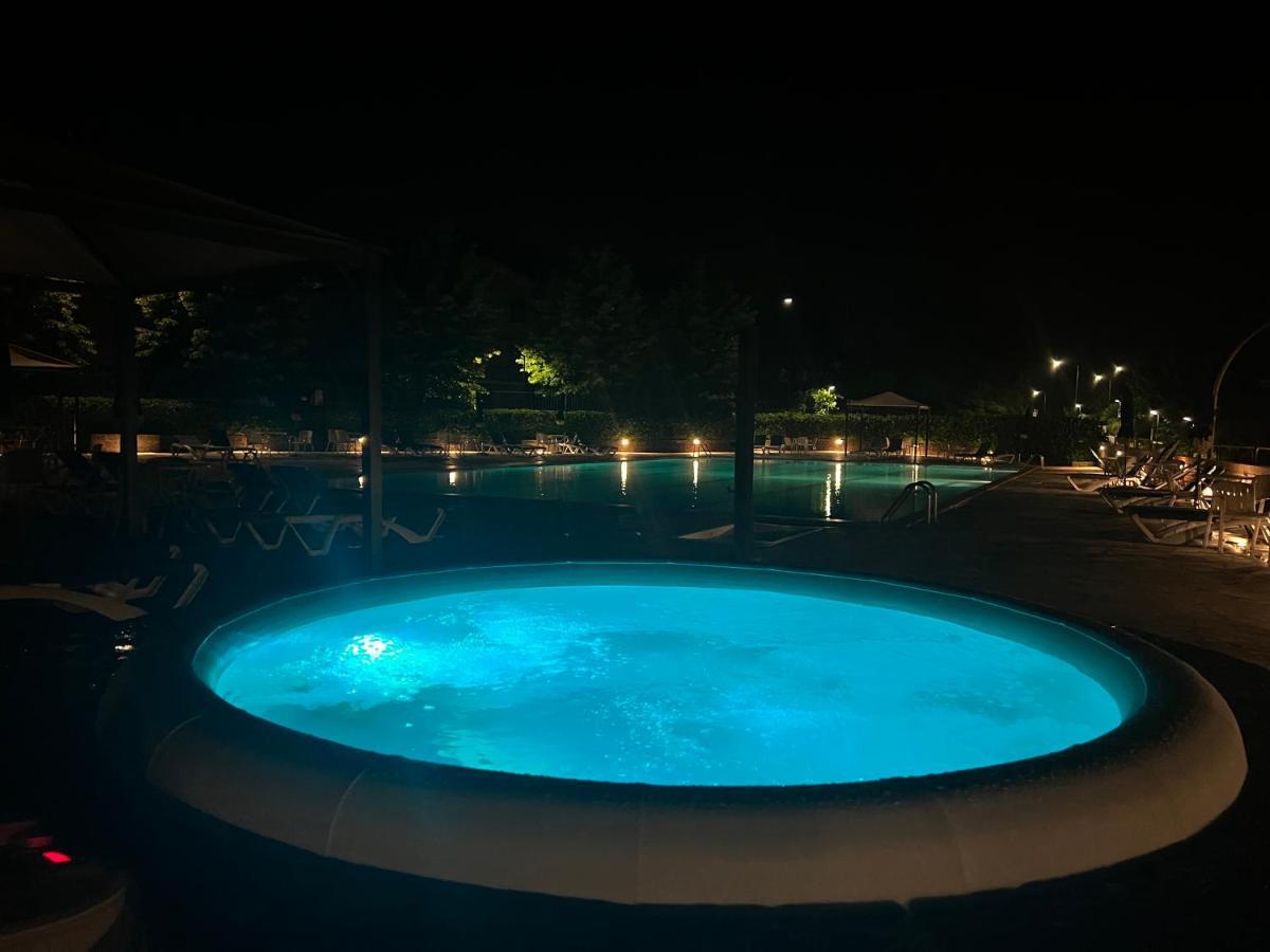 阿尔伯格戴穆洛酒店 外观 照片